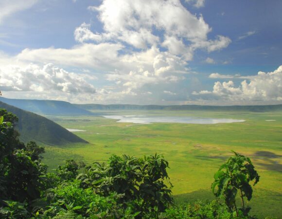 Ngorongoro Crater: Exploring the Enchanting Abyss of Tanzania’s Natural Wonder